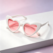 Cross-border European and American diagonal love-shaped sunglasses for women with sun protection