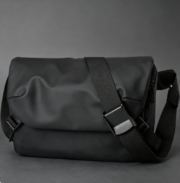New-style crossbody bag, cross-shoulder bag for international trade, fashionable and versatile