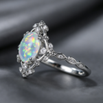 New design egg-shaped ladies' ring, fashionable, simple and elegant