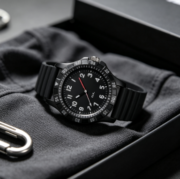 Luxury and stylish quartz movement watches for the niche market - Image 4